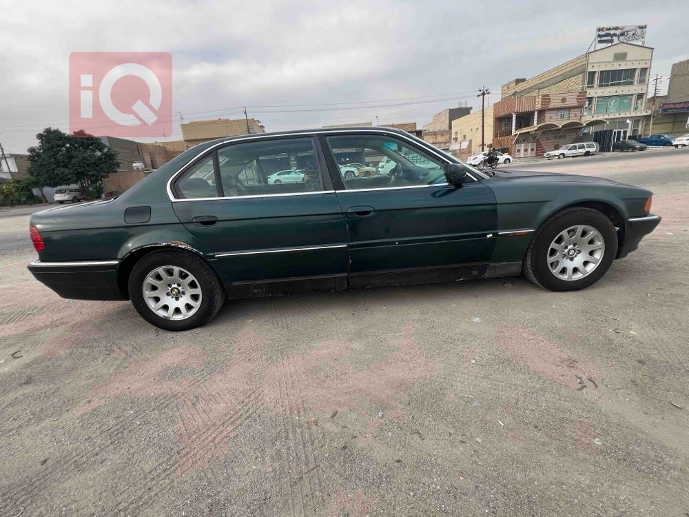 BMW 7-Series